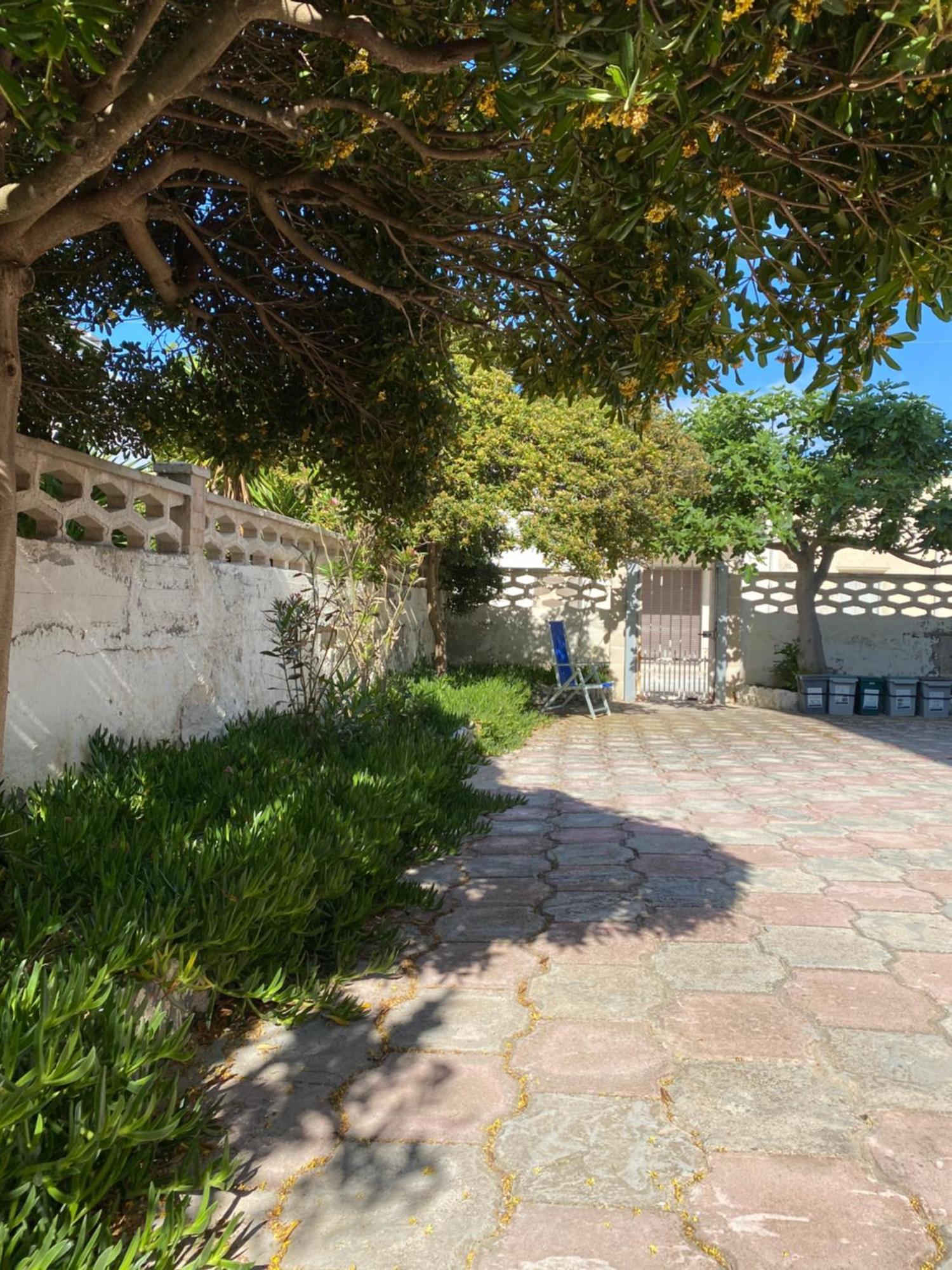 Villa Odetta - appartamento Limonaia Torre Colimena Esterno foto